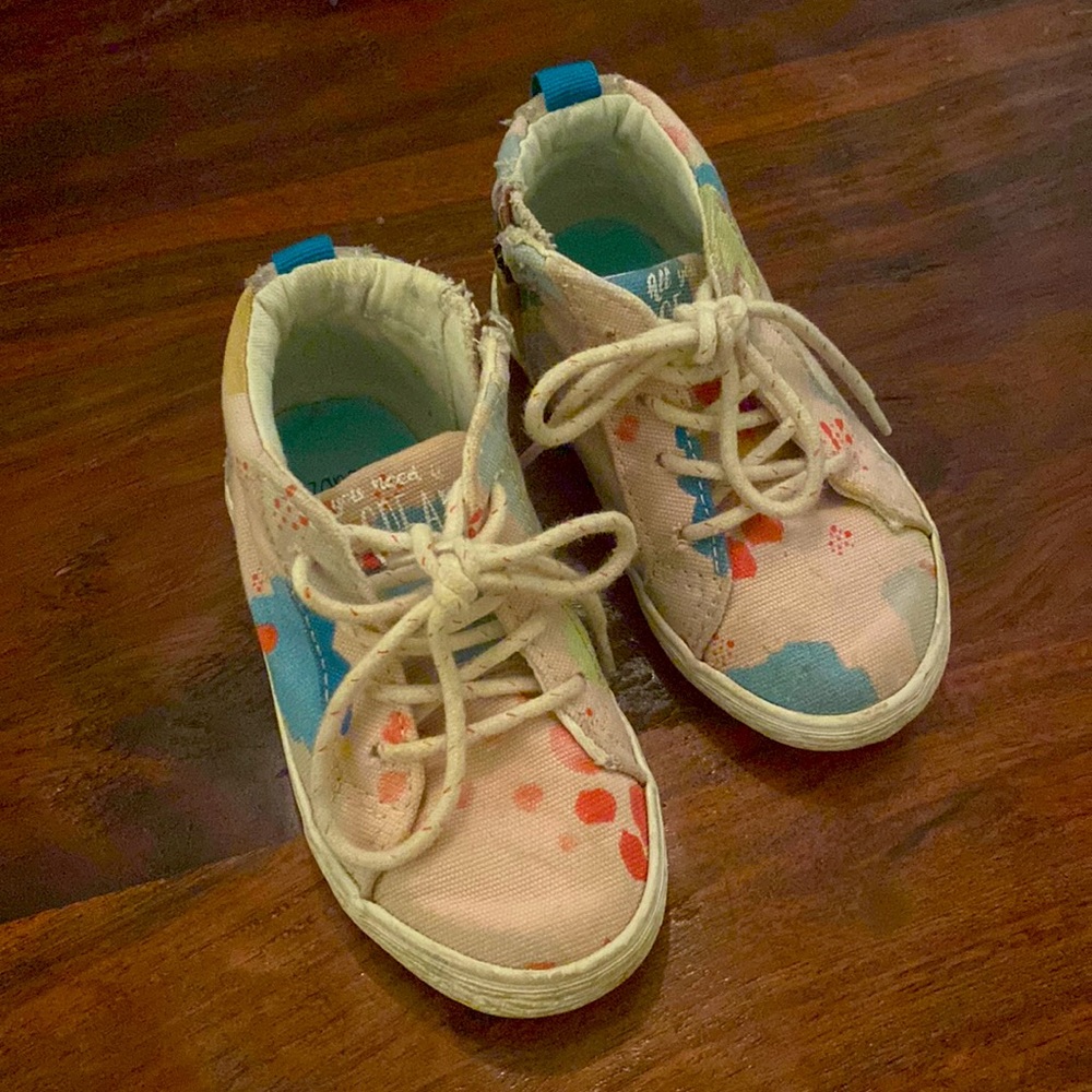 Zara high top special edition sneaker